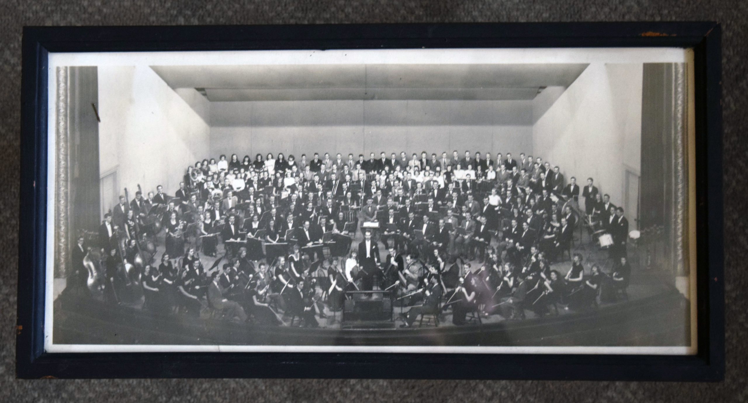 ESM ensembles perform Berlioz's Grand Symphony (1948) ESM ensembles perform Berlioz’s Grand Symphony (1948)