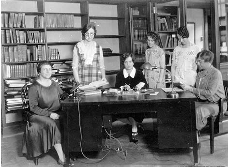 6 SML staff, 1920s