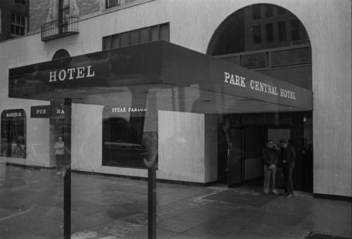 Ouzer R2766-10A Shots of Eastman Philharmonia members on the road during their five-day tour, together with the surrounding scenery.