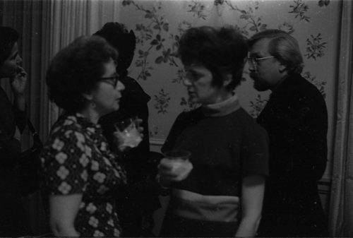 R1303-2A Professor Warren Benson and members of the Eastman Quartet with guests and colleagues at the reception hosted by Mr. and Mrs. Walter Hendl at Hutchison House following the concert.