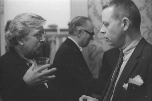 R1304-21 Professor Warren Benson and members of the Eastman Quartet with guests and colleagues at the reception hosted by Mr. and Mrs. Walter Hendl at Hutchison House following the concert.