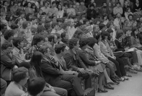 A view of assembled listeners in Room 120 at Isaac Stern’s master class on February 19th, 1982.