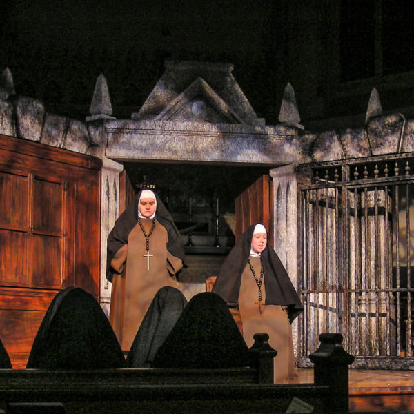 Dialogues of the Carmelites – Spring 2004