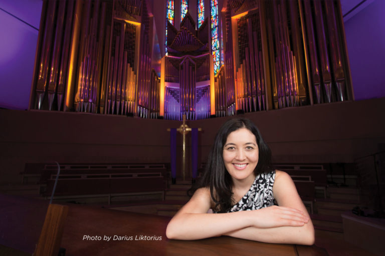 Organist Chelsea Chen
