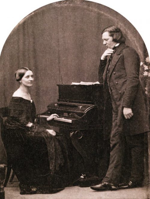 Clara and Robert Schumann image