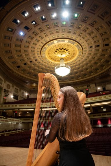 Harpist-during-Tyzik-Rehersal_at-Kodak