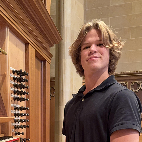 Camden Hulsey headshot