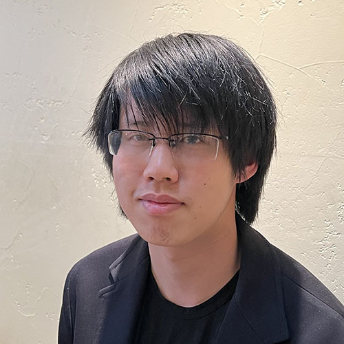 Leon Chou Headshot