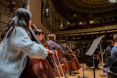 Philharmonia_Rehersal_bass-section