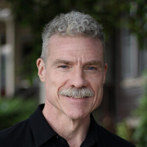 Philip Silvey headshot