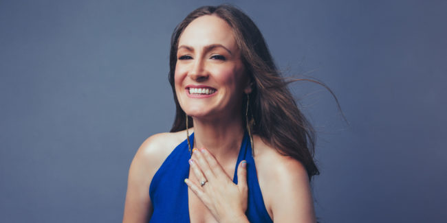 Sara Gazarek headshot