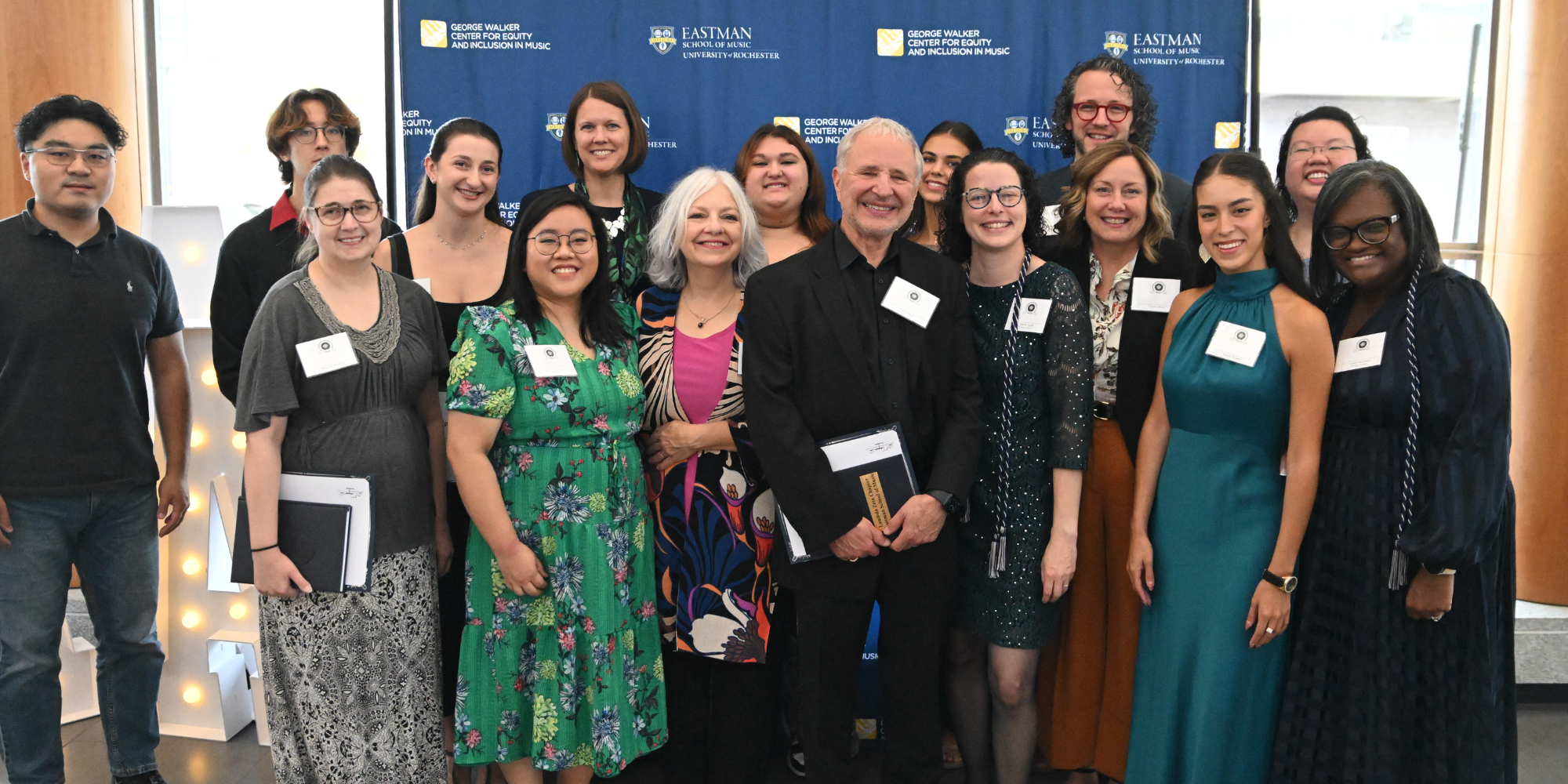 tri-alpha_MultiCrop (1)